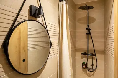 Salle de bains dans l'établissement Cosy Chambord à 10 minutes du château