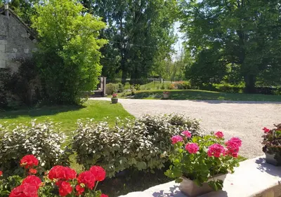 Jardin de l'établissement Sur La Route Des Châteaux