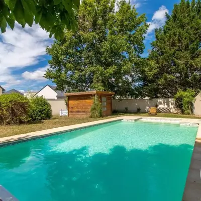 Gîte accueillant avec piscine chauffée à partager