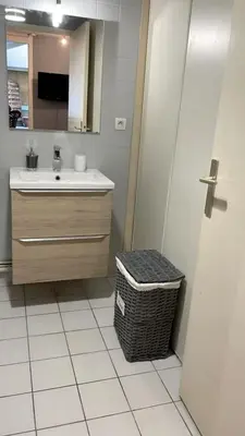 Salle de bains dans l'établissement Plénitude terrasse
