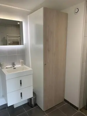 Salle de bains dans l'établissement Studio calme, la campagne a 5 minutes de la ville