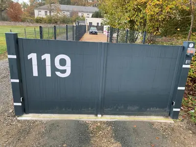 Plan de l'établissement Studio calme, la campagne a 5 minutes de la ville