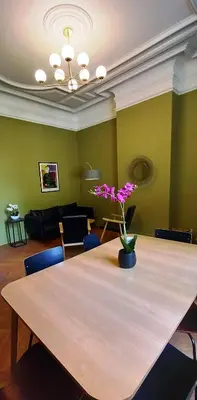 Télévision ou salle de divertissement dans l'établissement Histoire de Loire - Savennières sdb partagée