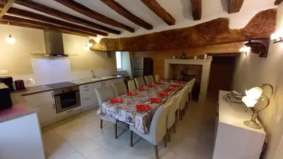 Cuisine ou kitchenette dans l'établissement Gîte Saumurois 7 personnes