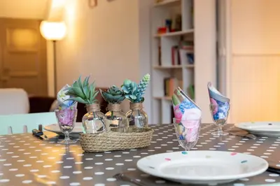 Plan de l'établissement L'Averia - Appartement spacieux en hypercentre