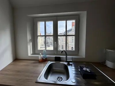 Plan de l'établissement Appartement centre ville climatisé vue Château