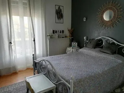 Un ou plusieurs lits dans un hébergement de l'établissement Maison proche circuit 24h du mans