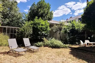 Jardin de l'établissement Le Bois Flotté - Maison au cœur de la Loire entre ville et nature