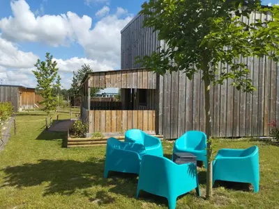 Jardin de l'établissement Chalet Vintage Les Belles Ouvrières
