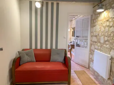 Cuisine ou kitchenette dans l'établissement Fontevraud Les Chambres
