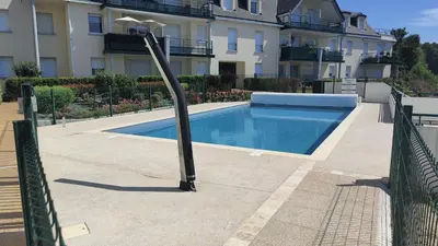Piscine de l'établissement Appartement Leonard de Vinci ou située à proximité