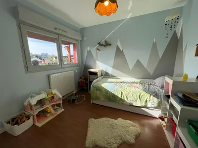 Un ou plusieurs lits dans un hébergement de l'établissement Maison idéale circuit-7 pers-proximité hyper centre, transports et tranquillité