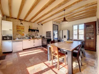 Cuisine ou kitchenette dans l'établissement La Maison de Frédéric