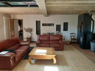 Coin salon dans l'établissement MANOIR AU CALME 10 KM DU MANS