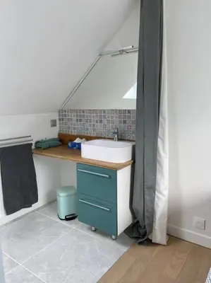 Cuisine ou kitchenette dans l'établissement Appartement à l'étage de notre maison