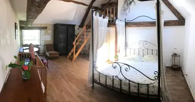 Un ou plusieurs lits dans un hébergement de l'établissement Large family house for young and old in great calm in South Touraine