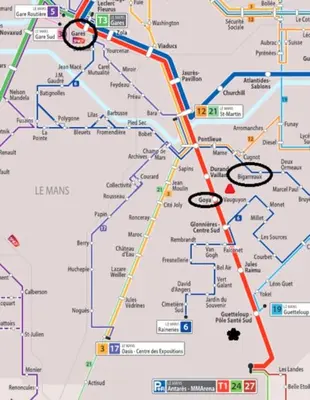 Plan de l'établissement MAISON 4 chambres 12 pers à 2,8KM DU CIRCUIT et proche BOULERIES JUMP
