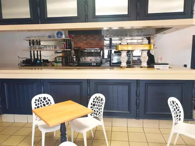 Cuisine ou kitchenette dans l'établissement Coliwork Le Saint Romain