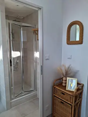 Salle de bains dans l'établissement maison village 3 chambres 30 minutes du zoo de beauval