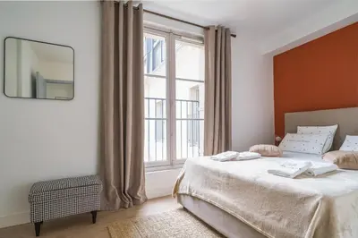 Un ou plusieurs lits dans un hébergement de l'établissement Le Baleschoux - PrestiPlace Collection