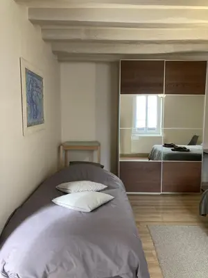 Un ou plusieurs lits dans un hébergement de l'établissement Charmant Gîte au calme, coeur Touraine, proche Chenonceaux