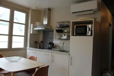 Cuisine ou kitchenette dans l'établissement Le gite des 3 mousquetaires