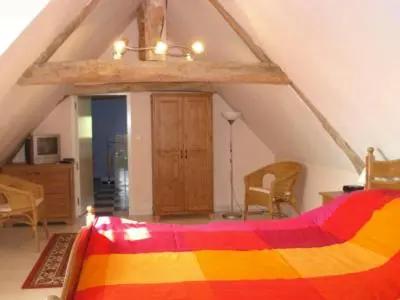 Coin salon dans l'établissement La Maison Tournesol - 3 bedroom house with large garden near Saumur