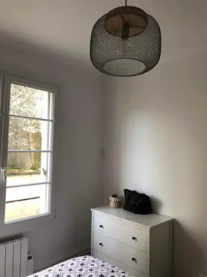 Un ou plusieurs lits dans un hébergement de l'établissement Le petit rempart - Appt lumineux 2pers au coeur de Blois