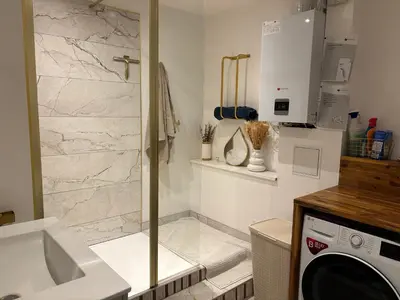 Salle de bains dans l'établissement Maison à 2km du circuit des 24h