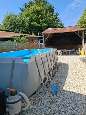 Piscine de l'établissement la java ou située à proximité