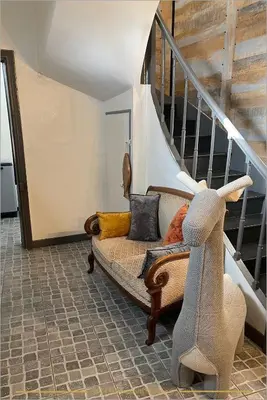 Coin salon dans l'établissement La Petite Forge - Quai 75 & Quai 80