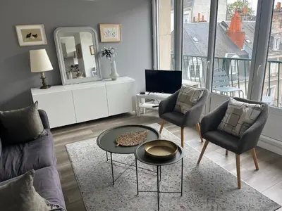 Télévision ou salle de divertissement dans l'établissement Appartement LE JULES FAVRE