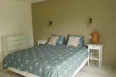 Un ou plusieurs lits dans un hébergement de l'établissement Logement à 100m du virage d'Arnage- Circuit des 24h du Mans - 6 personnes