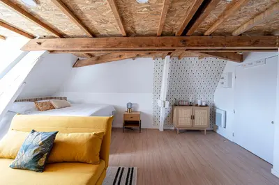 Coin salon dans l'établissement Les Maisons Acajou - Châtellerault