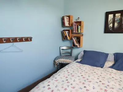 Un ou plusieurs lits dans un hébergement de l'établissement chambre chez l'habitant aux Basses Besnardières