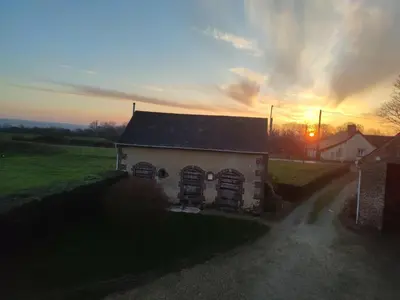 Lever ou coucher de soleil vu de le B&B/chambre d'hôtes ou à proximité