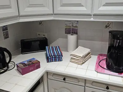 Cuisine ou kitchenette dans l'établissement Gîte de charme 12 personnes près du Mans avec piscine chauffée - FR-1-410-381