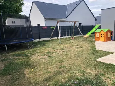 Aire de jeux pour enfants de l'établissement Maison contemporaine en plein cœur de la Touraine