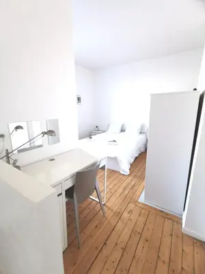 Cuisine ou kitchenette dans l'établissement Maison de particulier