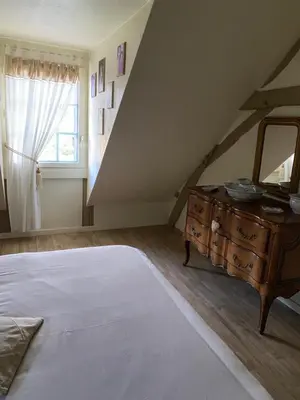 Un ou plusieurs lits dans un hébergement de l'établissement Maison de Campagne Le Pâtis aux Chevaux proche circuit 24H et Le Mans