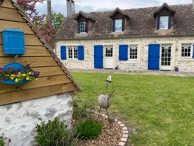 Jardin de l'établissement Maison de Campagne Le Pâtis aux Chevaux proche circuit 24H et Le Mans