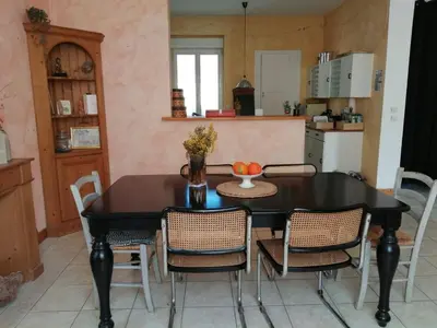 Cuisine ou kitchenette dans l'établissement Maison de famille
