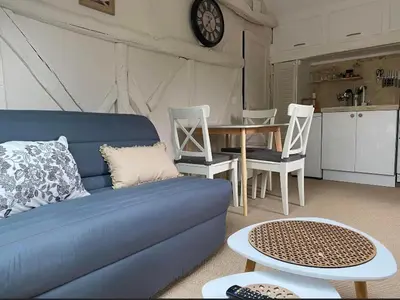 Cuisine ou kitchenette dans l'établissement L'éloge de Vouvray, Orbois