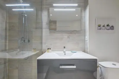 Salle de bains dans l'établissement Studio Grammont 4