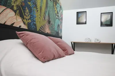 Un ou plusieurs lits dans un hébergement de l'établissement Maison la Cassine - Centre Doué la Fontaine - Proche Zoo