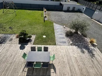 Jardin de l'établissement Le Paddock - 24h Le Mans - luxueuse - 250m2 - 8 pers - Circuit à 10 min
