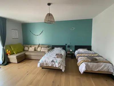 Un ou plusieurs lits dans un hébergement de l'établissement Le Paddock - 24h Le Mans - luxueuse - 250m2 - 8 pers - Circuit à 10 min