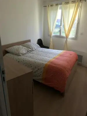 Un ou plusieurs lits dans un hébergement de l'établissement Appartement numéro 4 ou numéro 8