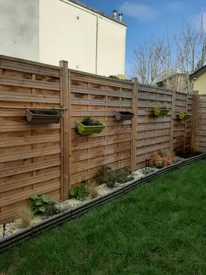 Jardin de l'établissement Chambre proche circuit 24h