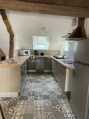 Cuisine ou kitchenette dans l'établissement Gite des vieilles pierres